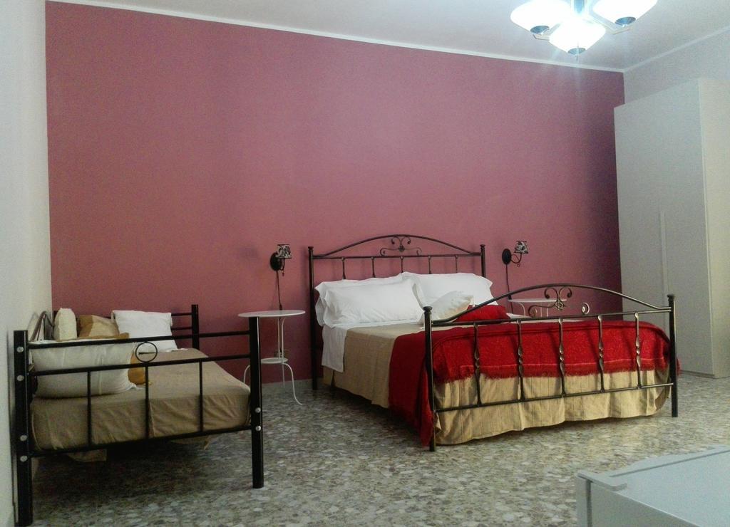 Bed and Breakfast La Fonte Сиракузы Номер фото