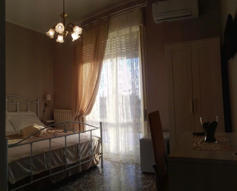 Bed and Breakfast La Fonte Сиракузы Номер фото